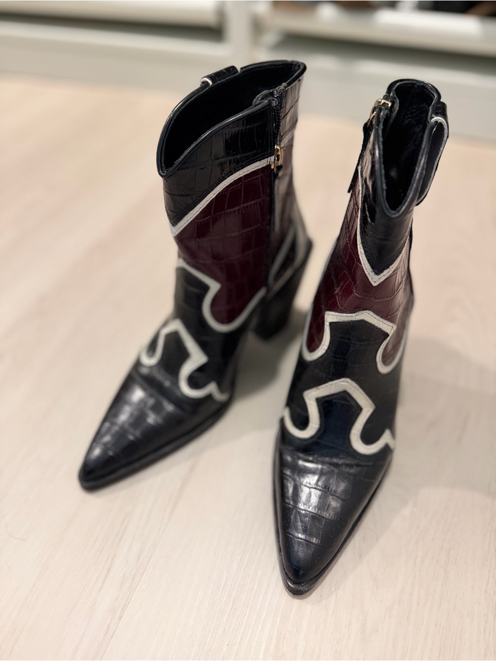 Zara Black and Burgundy Croc-Effect Pointed Western Ankle Boots with Cream Trim - Picture 1 of 6
